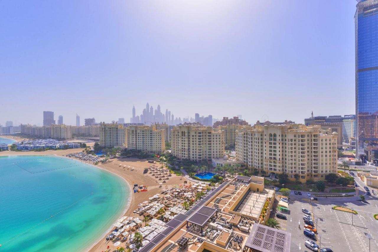 Tiara - Luxury Palm Jumeirah - Private Beach And Pool! Apartment Dubai Luaran gambar