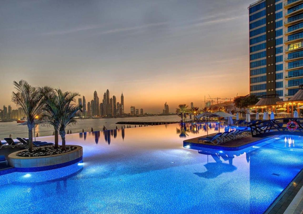 Tiara - Luxury Palm Jumeirah - Private Beach And Pool! Apartment Dubai Luaran gambar